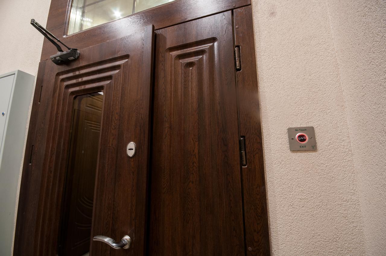 Wonderful Flat On City Center ウージュホロド エクステリア 写真